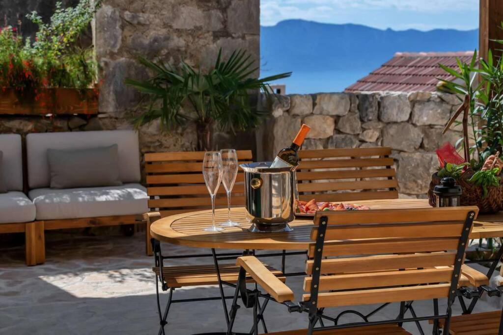 Holiday Home Marijana Zaostrog Ngoại thất bức ảnh