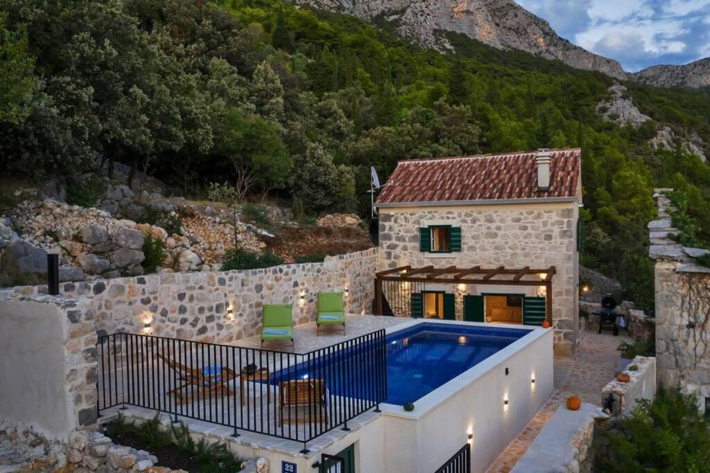 Holiday Home Marijana Zaostrog Ngoại thất bức ảnh
