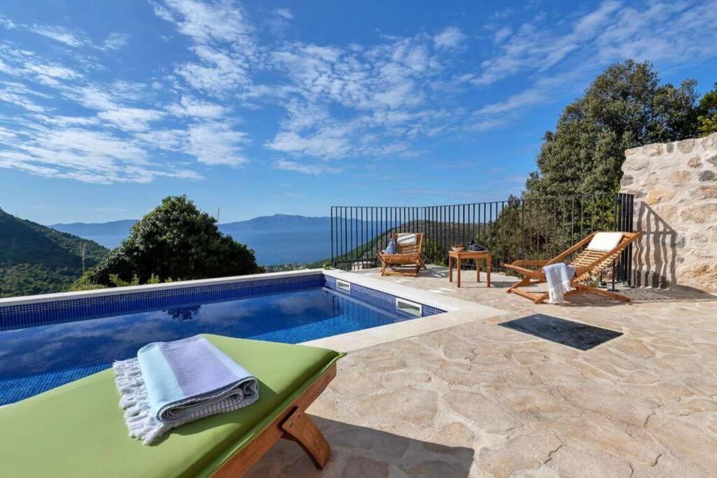 Holiday Home Marijana Zaostrog Ngoại thất bức ảnh